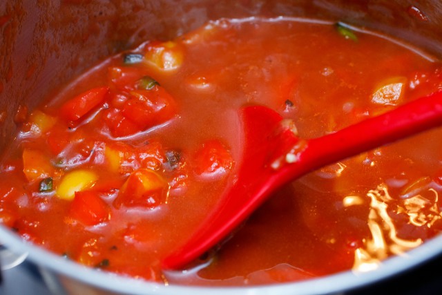 Легендарный немецкий фастфуд "Карривурст с картофелем фри"