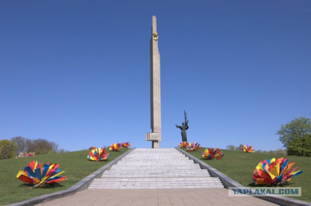 «Нас миллионы панфиловцев»