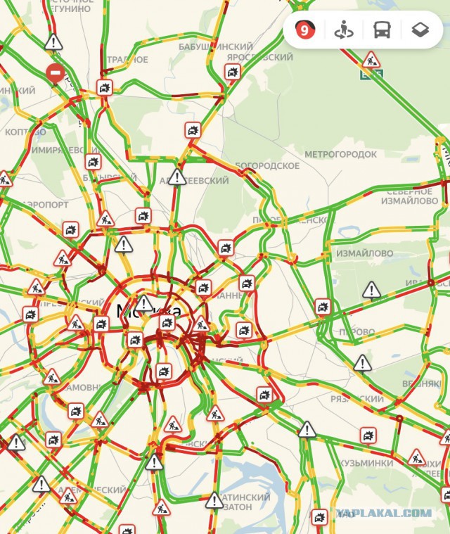 Леонтьев попал в пробку и негодуэ