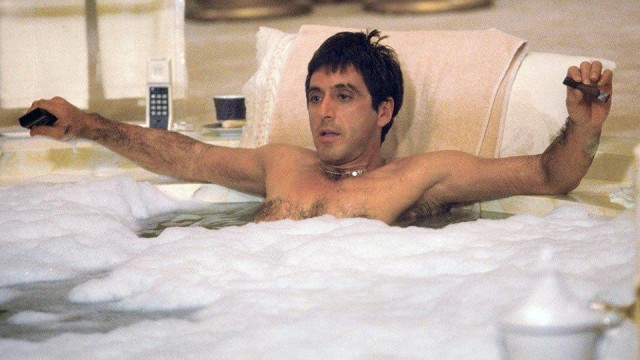 Чиновники начали измерять длину ванн в квартирах жителей Саратова