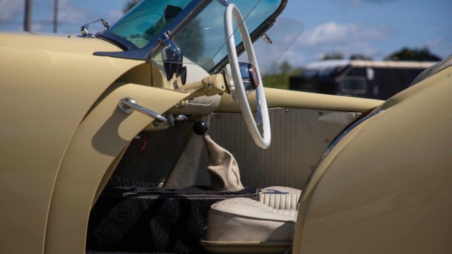 1954 Kaiser Darrin 161. Автопятница №40