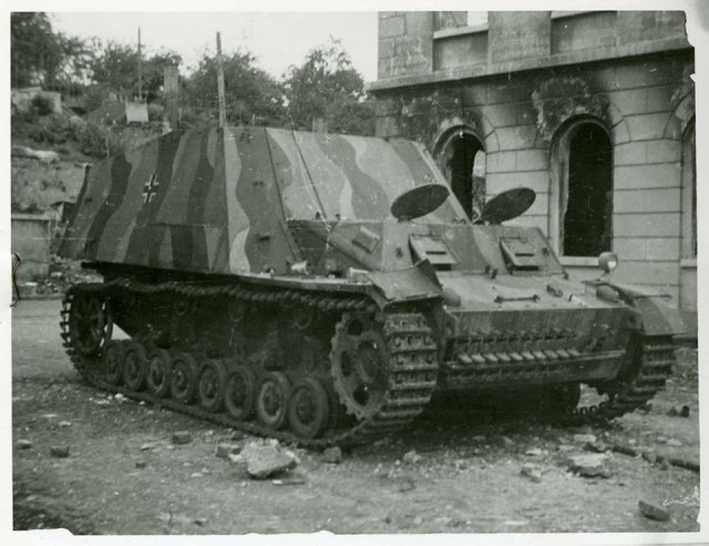 StuG III под кличкой "Гадюка", самая массовая в производстве с которой пришлось встретиться нашим дедам.