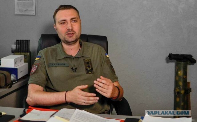 У Буданова ГРУ асимметрия рук