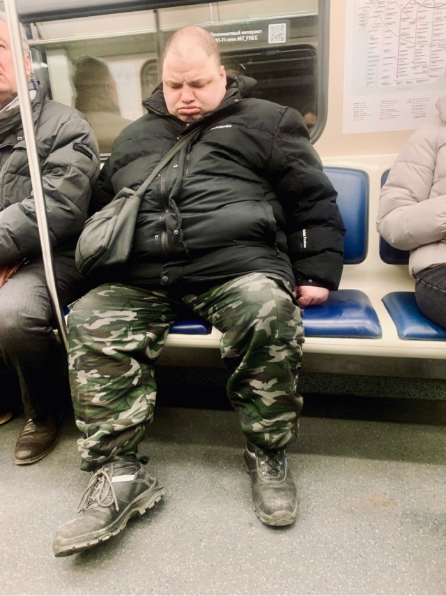 Модники из российского метро