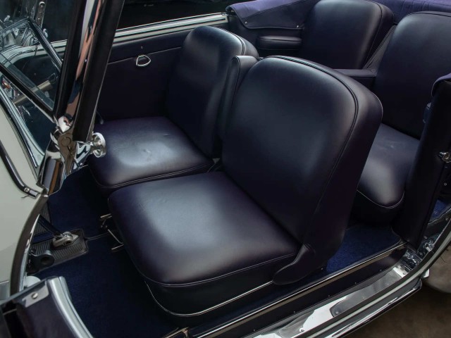 1936 Lancia Astura Cabriolet Series III 'Tipo Bocca'. Автопятница №112.