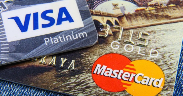 Карты Visa и Mastercard могут отключить, поскольку пользоваться ими «больше небезопасно»