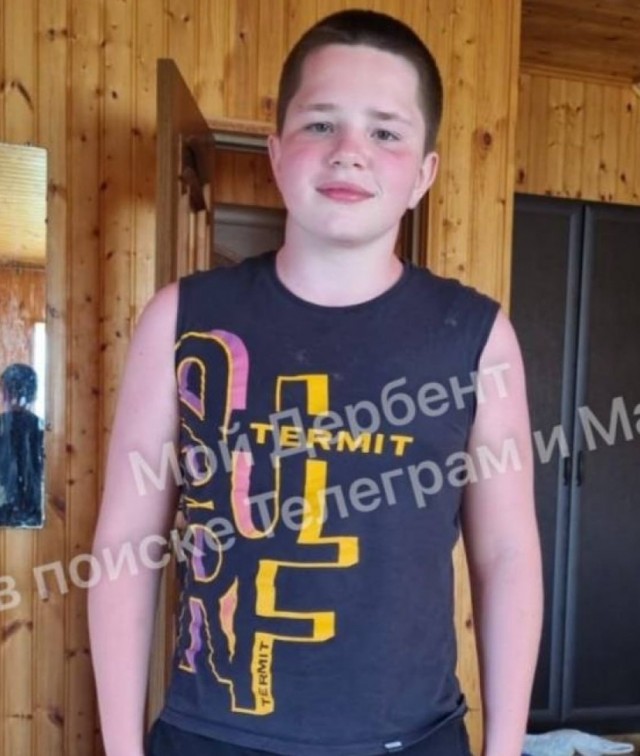 12-летний школьник спас двух детей, которых уносило в море