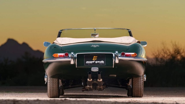 1966 Jaguar E-Type Roadster. Автопятница №153.