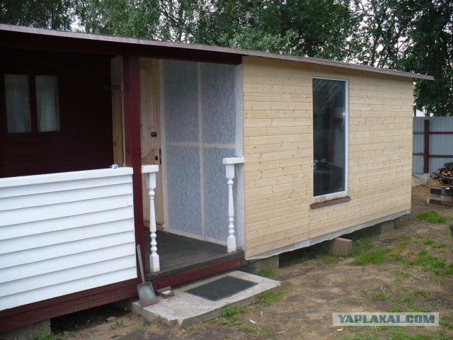 Бюджетный дачный домик из бытовки своими руками