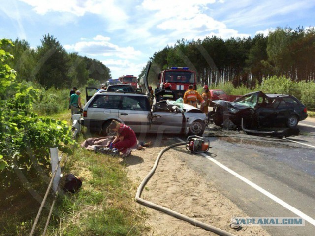 Смертельное дтп в Беларуси (фото и видео), впечатлительным не смотреть