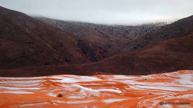 Впервые с 1979 года в Сахаре выпал снег