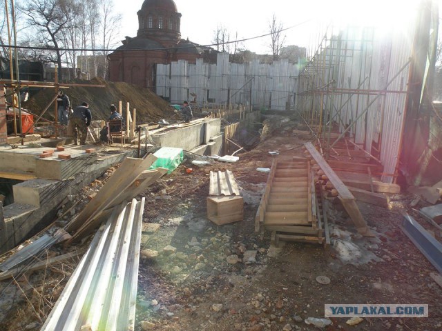 РПЦ уничтожила старейшее здание Екатеринбурга