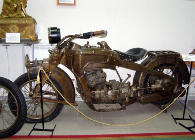 "Иж-1" -первый советский мотоцикл