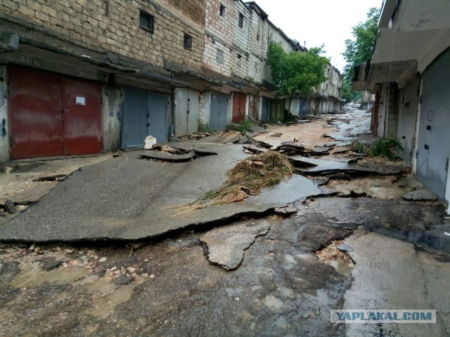 В Севастополе разбушевалась стихия
