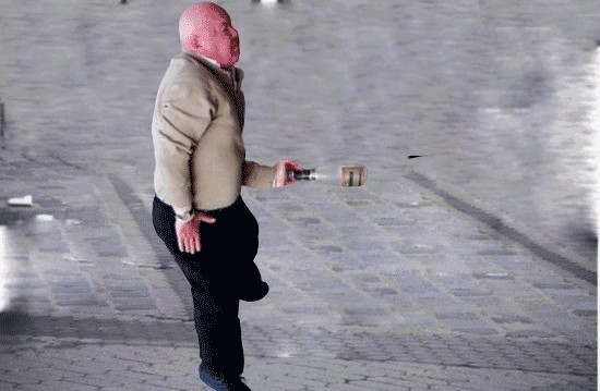 Фотожаба: Пьяный акробат
