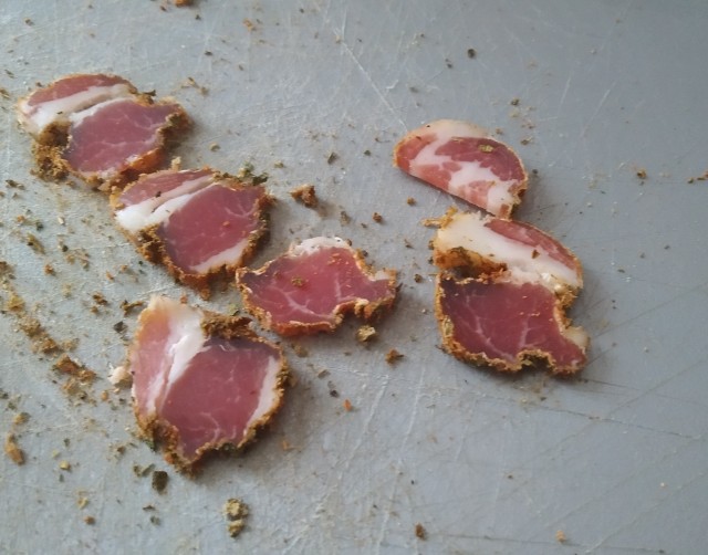 Вяленое мясо.