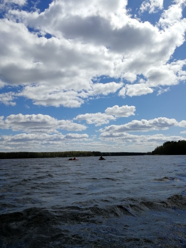 Водный поход по р. Неполодь и о. Ломпадь 7-9 мая 2022 года