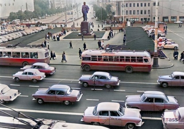 Москва и москвичи. Двадцатый век