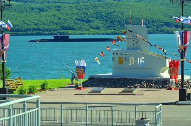Советский и российский подводный флот на фото