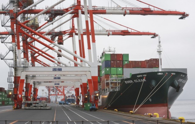 Япония запретила экспорт в Россию 164 категорий товаров