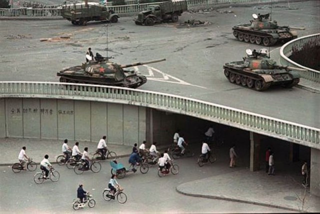 35 лет назад. Протесты на Тяньаньмэнь
