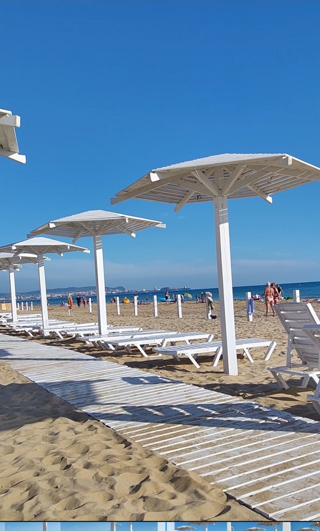 Анапа, резиновая.