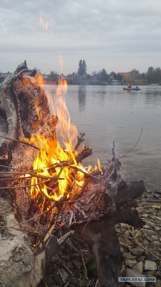 Не дать растаять Снегурчке. Нужна помощь всесильного Япа.