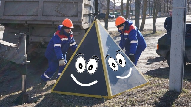 В Тольятти воры похитили знаменитую на весь донный российский мир "Пирамиду Должников"