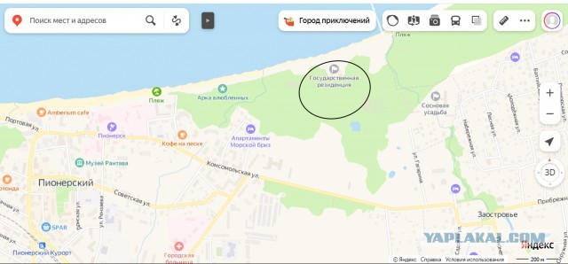 Многодетная семья из Калининградской области вторую неделю живёт в спортзале школы