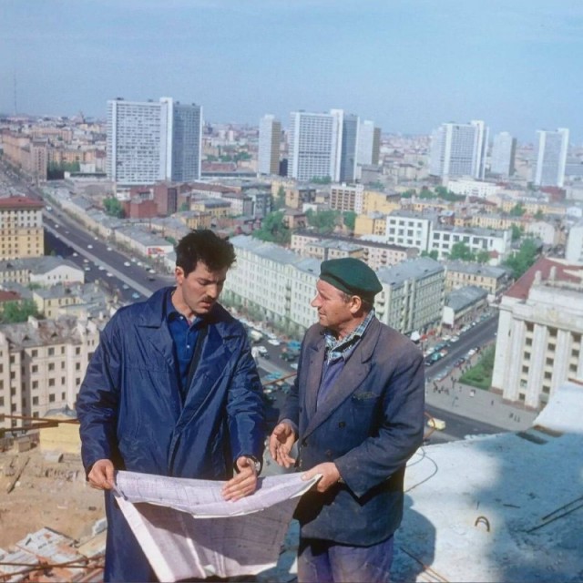 Москва и москвичи. Двадцатый век. 19.08.24