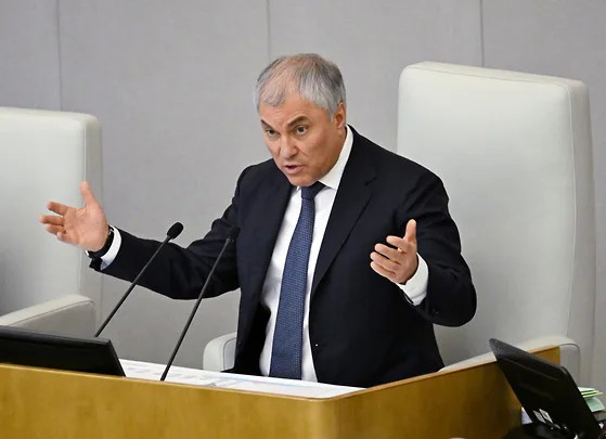 Детям мигрантов для зачисления в школу надо набрать 90% на тесте по русскому