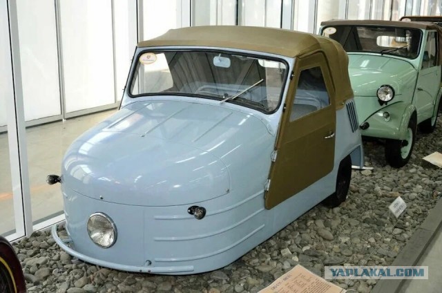 Dacia показала мини-кроссовер Hipster с «квадратным» дизайном