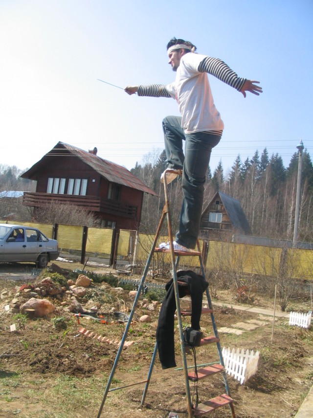 Просто приходил Серёжка, поиграли мы немножко