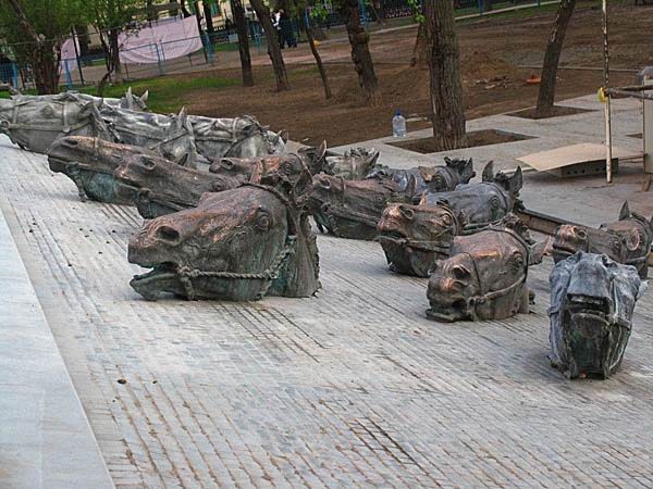 Новый памятник Шолохову