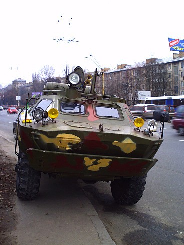 БРДМ на улицах Киева