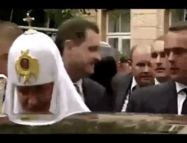 Мэрия Волжского отказала жителям в строительстве поликлиники ради очередного храма