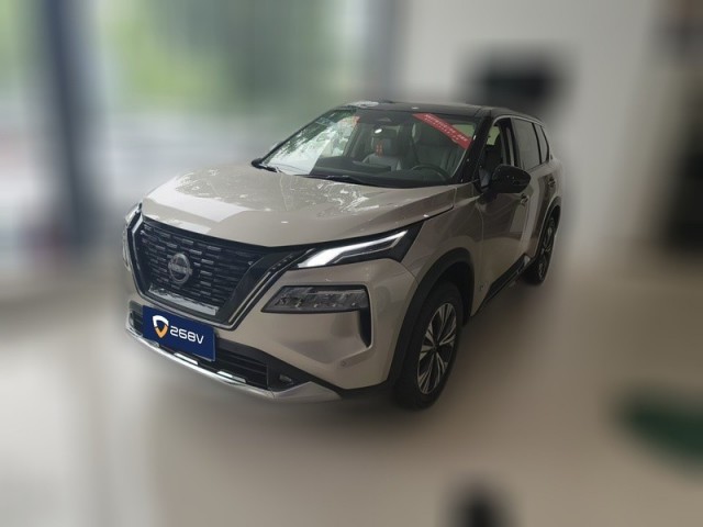 Что можно купить в Китае по цене Lada Aura?