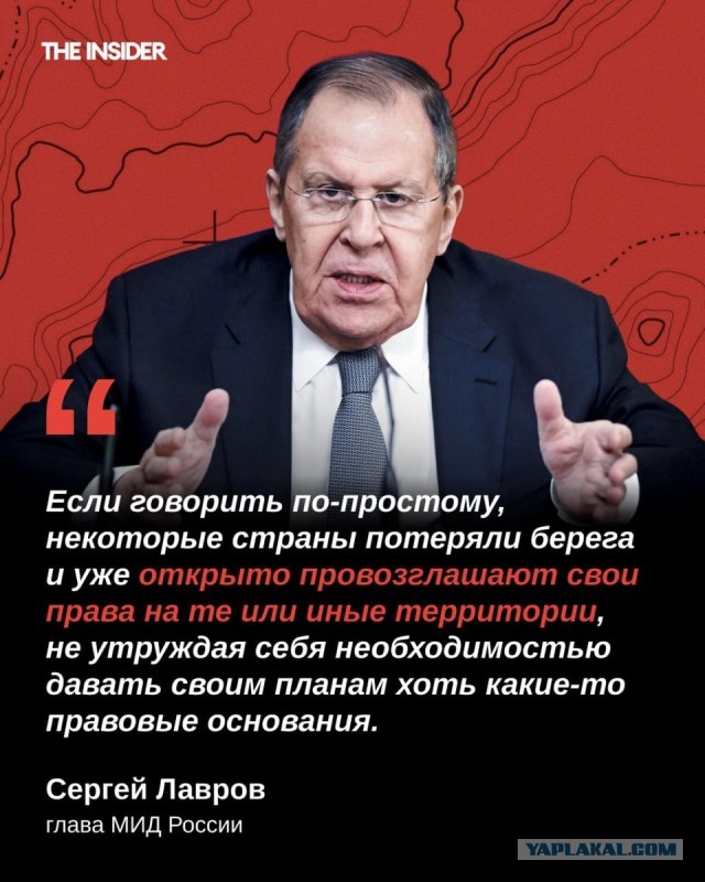 Иран выпустил ракеты по американскому кораблю в Ормузском проливе