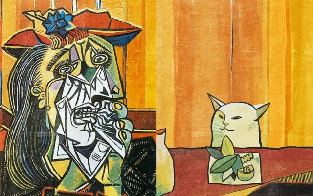 Мем: Две женщины орут на озадаченного кота за столом