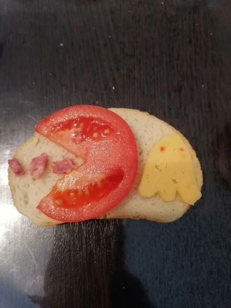 Завтрак от дочери