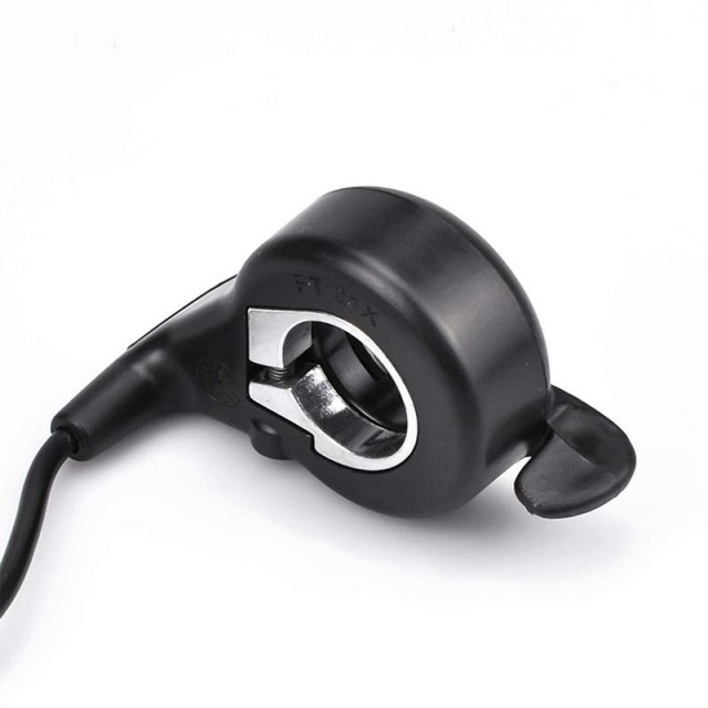 Странное поведение мотоциклиста