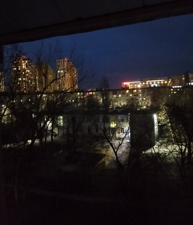 А давайте накидаем вид из своего окна