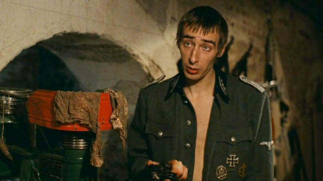 В Питере у 66-летней пенсионерки нашли винтовку, гранаты и более 2000 патронов