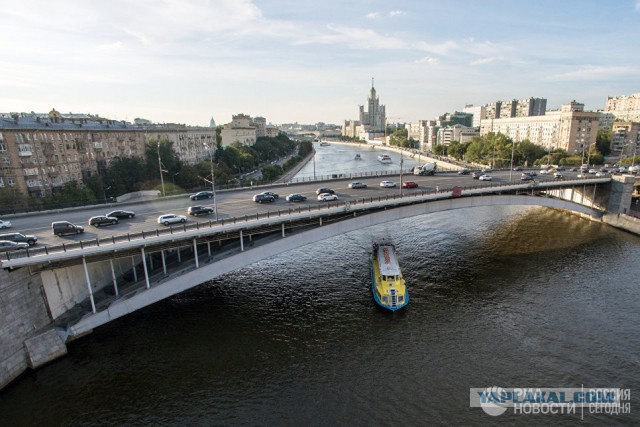 В Москве пьяный мужчина угнал пассажирский теплоход