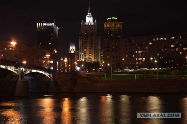Ночные и вечерние фотографии Москвы