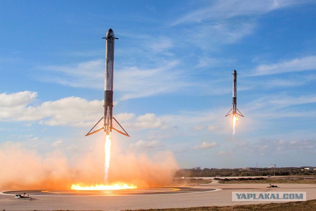 Синхронная посадка FALCON HEAVY