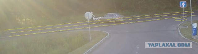 Опубликовано видео аварии, унесшей жизнь мотоциклиста в Подмосковье