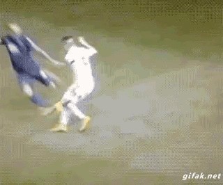 Типичный женский футбол
