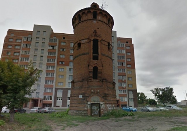 В Праге продают водонапорную башню, переделанную под жилье
