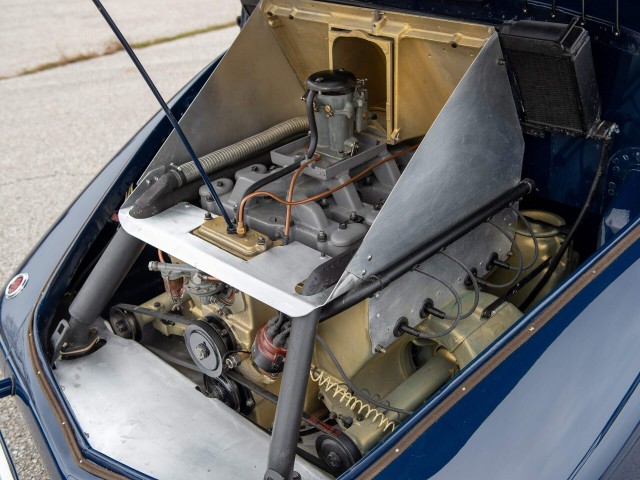1934 Tatra T77. Автопятница №25
